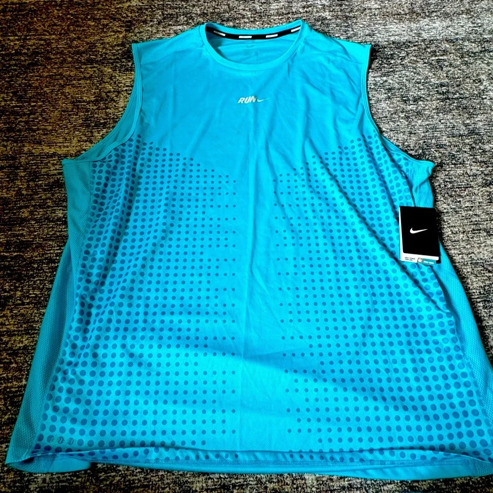 Nike Running Shirt - Picture 1 of 4